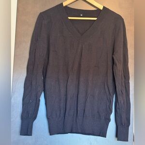 ARACH & CLOZ Women’s Classic V-Neck Sweater in Black